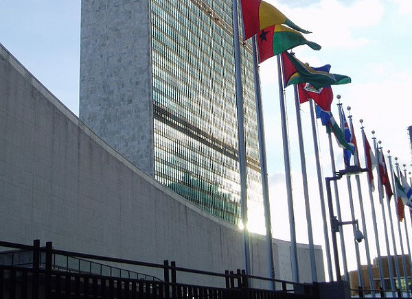 Дмитрий Дробницкий: Нет никакого мирового сообщества, есть разваливающийся Запад