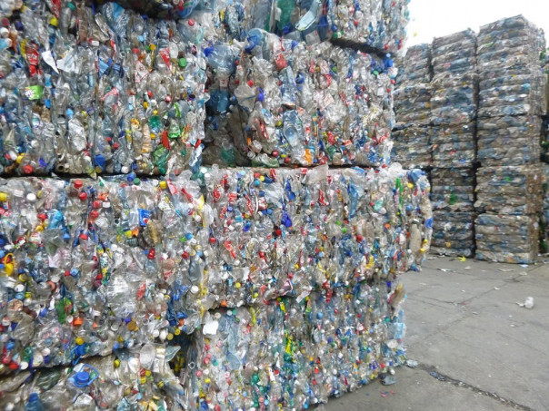 Есть ли смысл отказываться от пластиковой тары