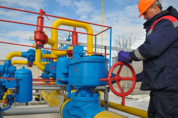 Цена на газ в Европе обновила исторический максимум - 2400 долларов!