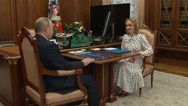 Для размещения сирот из Донбасса в России изменят законодательство