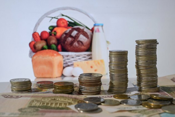 Граждан предупредили, что может вновь обвалить рубль