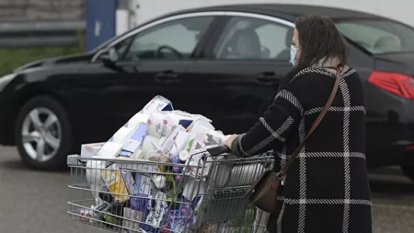 "Нас ждут трудные времена". Антироссийские санкции заморозили европейцев