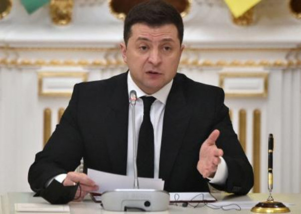 «Дайте мне что-нибудь, что там у вас есть». Зеленский выдвинул претензии Байдену