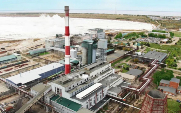 Национализация началась. Акции крупнейшего в мире завода возвращаются России