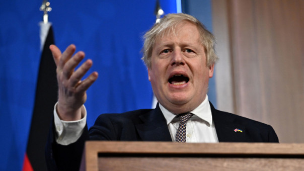 Джонсон пояснил, почему не уйдет в отставку