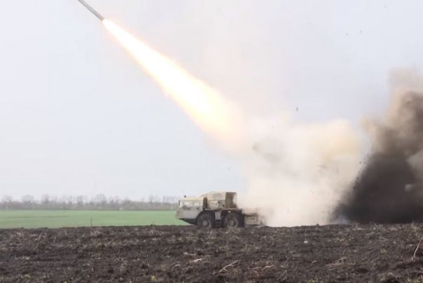 Минобороны России показало работу расчетов РСЗО «Смерч»