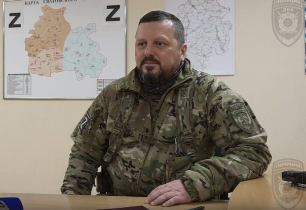 Пострадавший в результате теракта врио главы МВД ЛНР Корнет находится в стабильном состоянии