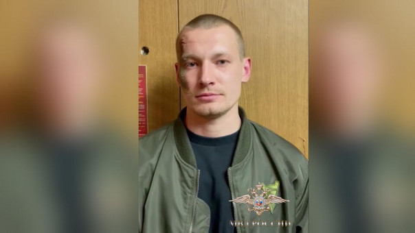 В Подмосковье задержан сторонник нацистской идеологии за поджог полицейской машины с символикой в поддержку военной операции на Украине.