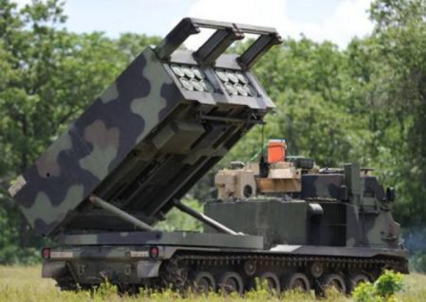 О последствиях поставок США на Украину систем залпового огня и вертолетов