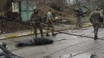 Политолог из Испании назвал события в Буче "постановкой Украины"