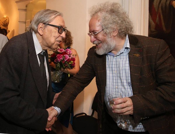 В Соединённые Штаты эмигрировал член СПЧ, завкафедрой журфака МГУ