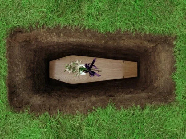 Англия: На фоне кризиса стоимости жизни семьи теперь арендуют гробы для похорон