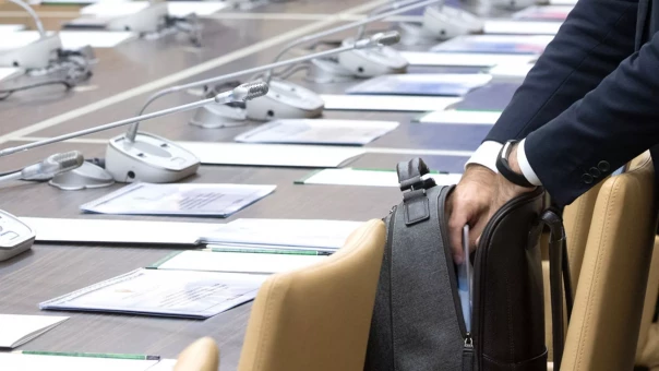 Губернаторы Томской и Кировской областей объявили об уходе в отставку