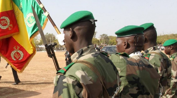 Париж выгоняют из французской Африки