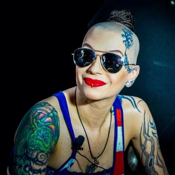 Оскандалившаяся певица Наргиз может попасть в тюрьму на три года