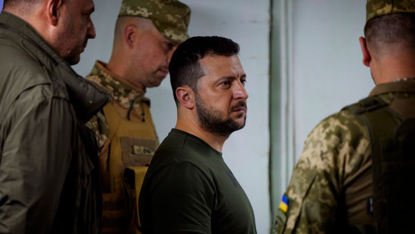 В Запорожской области высмеяли визит Зеленского «на фронт»