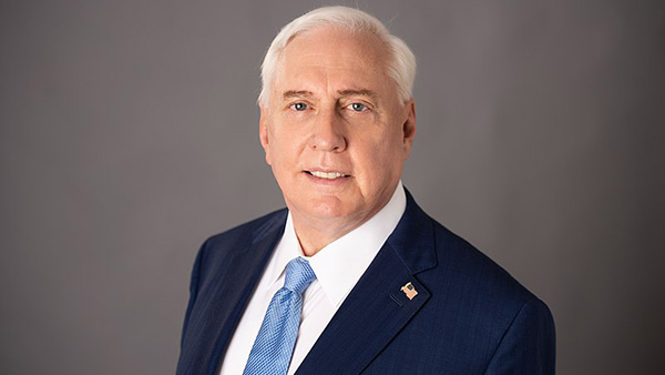 Полковник в отставке Дуглас Макгрегор – о состоянии американской армии