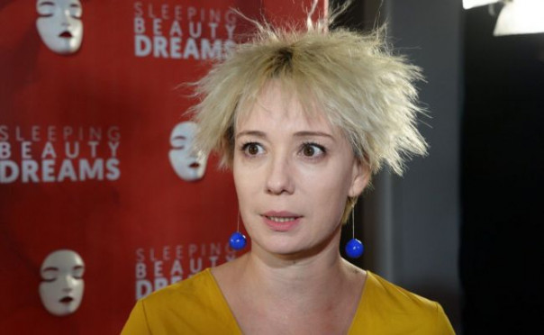 Уехавшей в Латвию Хаматовой посоветовали забыть о возвращении на родину и призвали запретить Вайкуле въезд в Россию на 50 лет