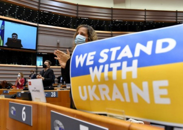 Дания и Нидерланды выступили против статуса кандидата в ЕС для Украины