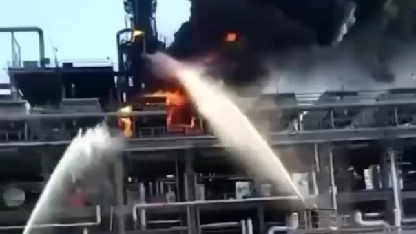 После пожара на НПЗ в Ростовской области найдены части беспилотников