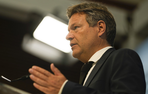 Вице-канцлер ФРГ заявил, что сокращение поставок газа из РФ - признак эффективных санкций