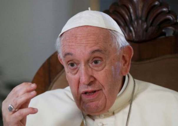 Папа Римский призвал остановить денацификацию Украины
