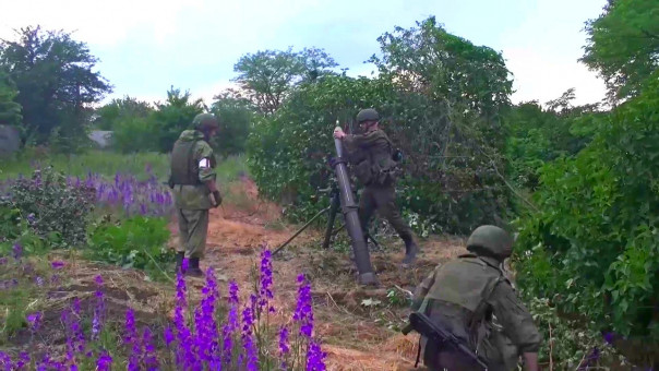 Поражение позиций ВСУ расчётами 120-мм миномётов 2Б11