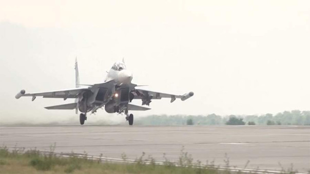 Минобороны показало работу истребителей Су-35 и Су-30 в рамках СВО