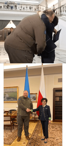 Поляки позабыли про Волынь