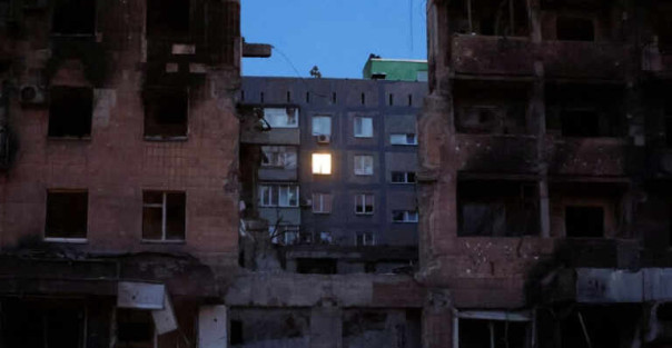 Каждый вечер всё больше светящихся окон в Мариуполе