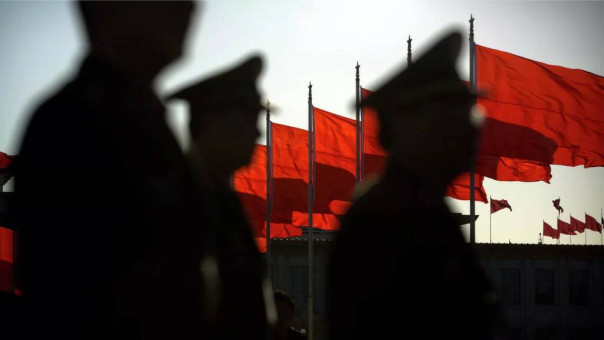 В Китае приняли законы военного времени