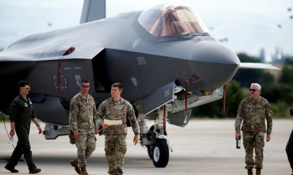 Разработка истребителя шестого поколения в США провалена