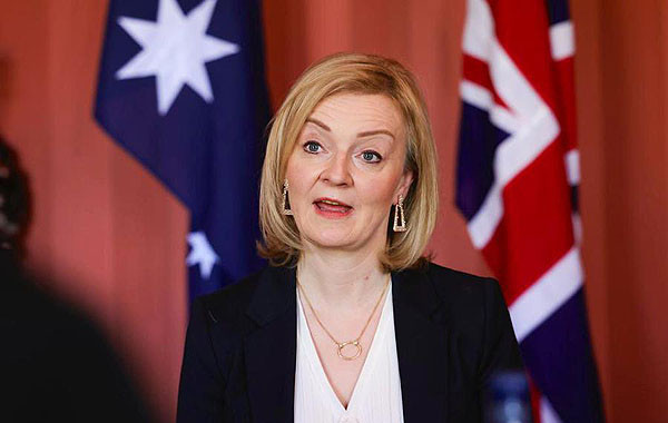 Лиз Трасс объявила об отставке с поста