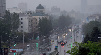 Национализация сотовых вышек, компенсации пострадавшим, новое медоборудование: События пятницы в ДНР