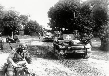 Укрорейх повторяет историю и упрощает работу российским операторам-наводчикам БПЛА