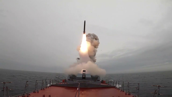 Применение крылатой ракеты 3М54Т на учении «Восток-2022»