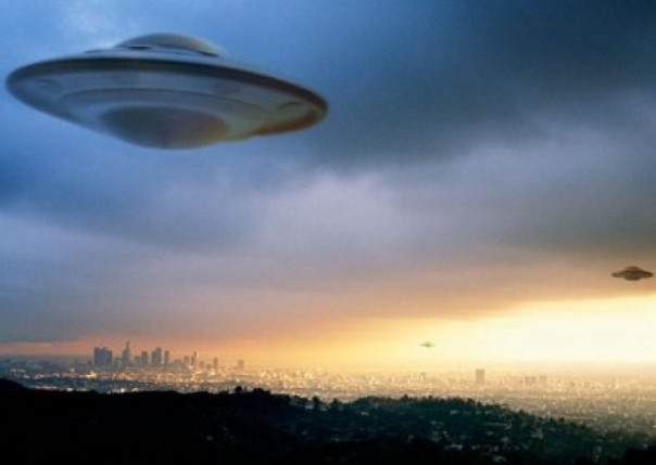 Над Киевом летают множество НЛО на огромной скорости