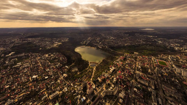 Руководство Молдовы спешит разрушить свое государство