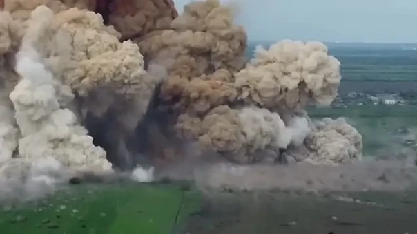 Склад боеприпасов ВСУ  вышел из чата