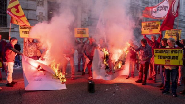 «От России станет всем теплей»: жители ЕС требуют добрых отношений с Москвой