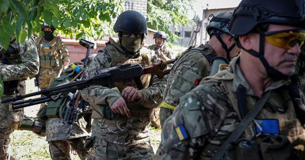 Украина, как магнит, продолжает притягивать ультраправое отребье со всего мира.