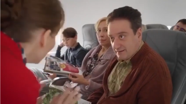 Прости матушка Россия, бес попутал. Мы возвращаемся!