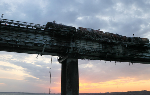 Экс-посол Франции в РФ: терактом на Крымском мосту Киев попытался втянуть НАТО в конфликт