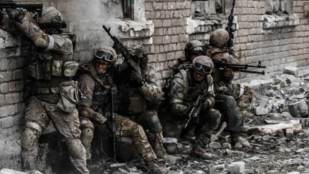 Голос Мордора: Враг, который говорит на русском языке