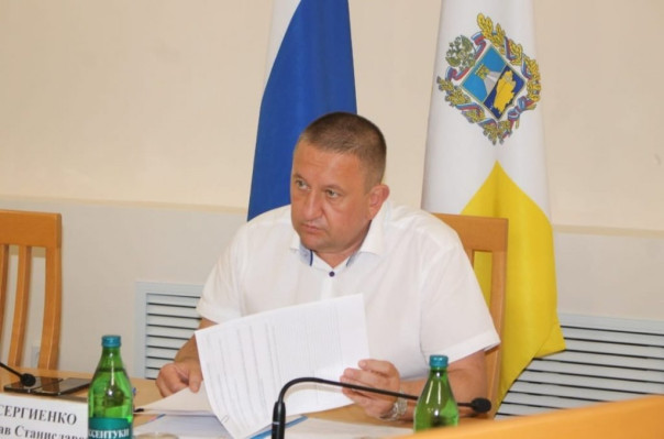 Циничная фальш: глава Минвод Сергиенко строит из себя патриота, пока его дочь учится в Берлине