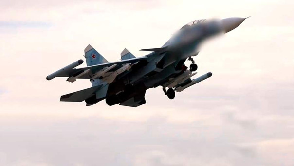 Российские истребители Су-30 и Су-35 уничтожили украинский самолет