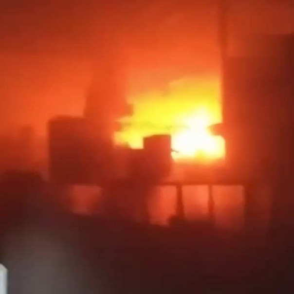 В Запорожской области сообщили об ударе по территории завода "Мотор Сич"