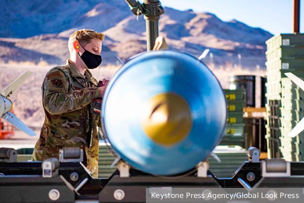 Эксперт оценил возможность модернизации украинских авиабомб в управляемые боеприпасы