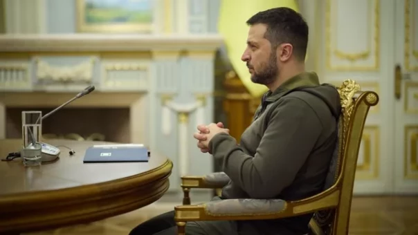 Зеленский хочет запретить "религиозные организации, связанные с Россией"