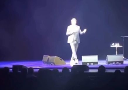 Максим Галкин подобно Меладзе откликнулся на украинский нацистский лозунг